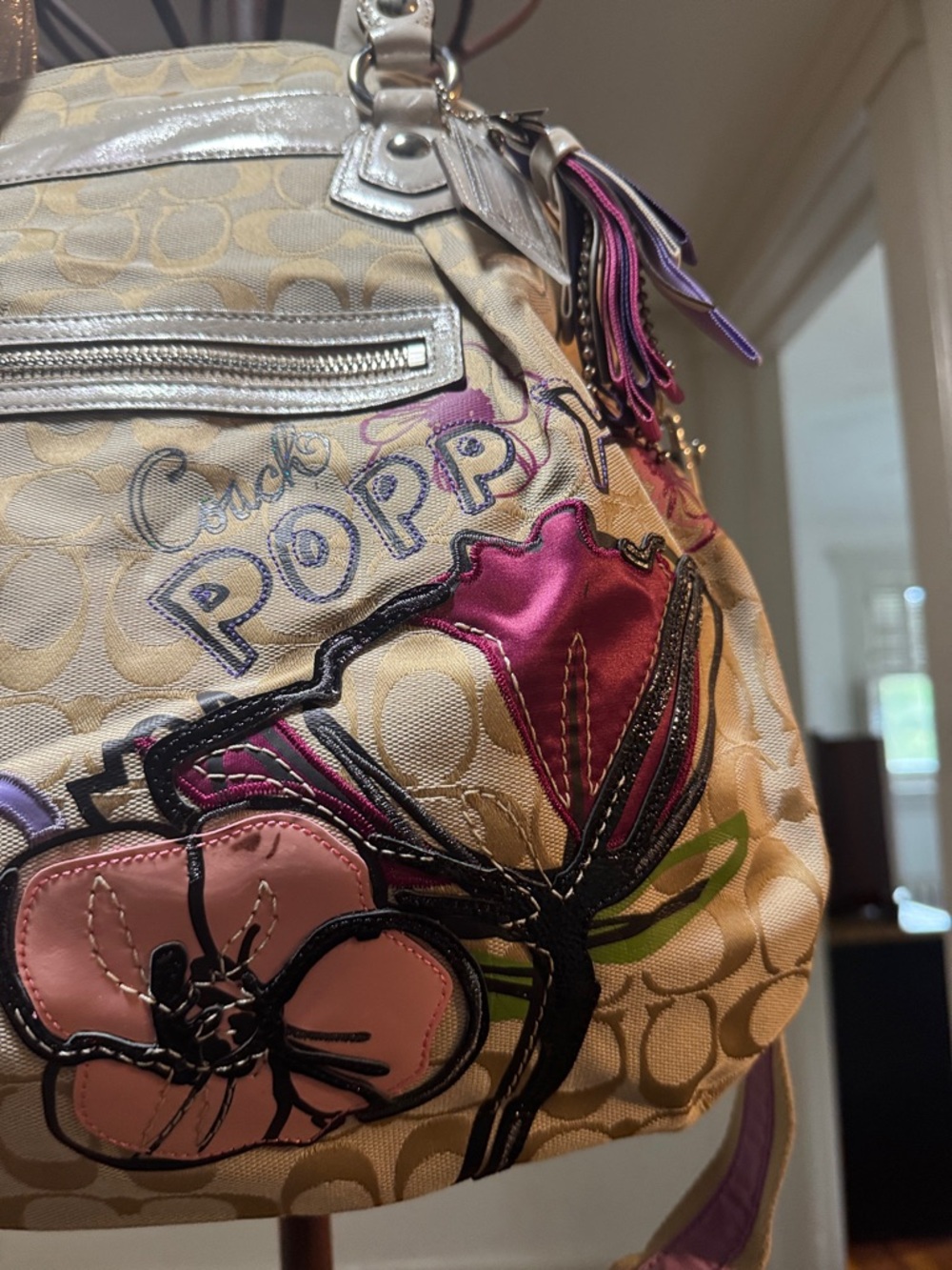 Coach Vintage Poppy Floral Appliqué Shoulder Tote Bag in Beige, Pink and Purple - Picture 2 of 10